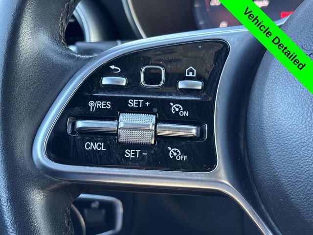 Used 2021 Mercedes-Benz GLC 300 4MATIC image 13