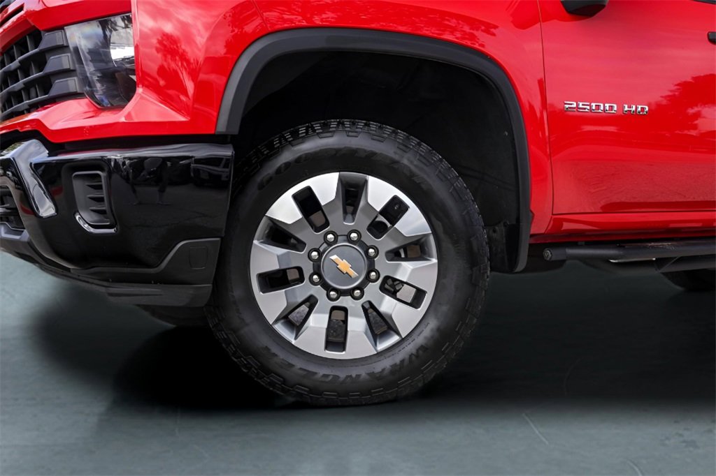 Certified 2024 Chevrolet Silverado 2500 Custom w/ Custom Value Package image 4