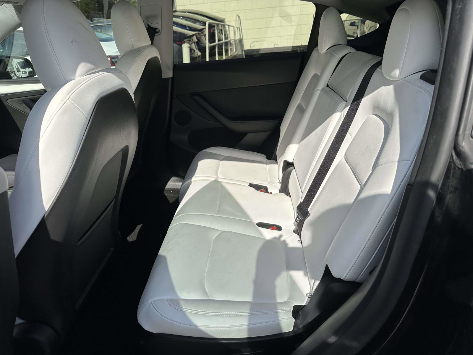Used 2023 Tesla Model Y Long Range AWD/4WD image 19