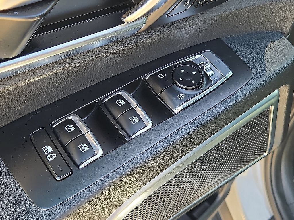 Used 2025 Kia Telluride SX Prestige X-Pro AWD/4WD image 22