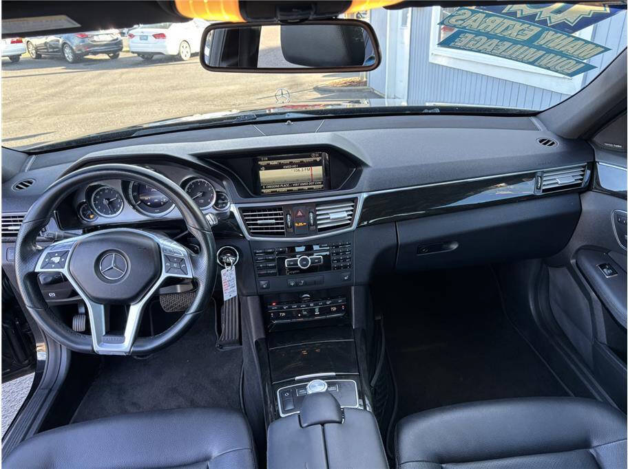 Used 2013 Mercedes-Benz E 350 Sedan image 11