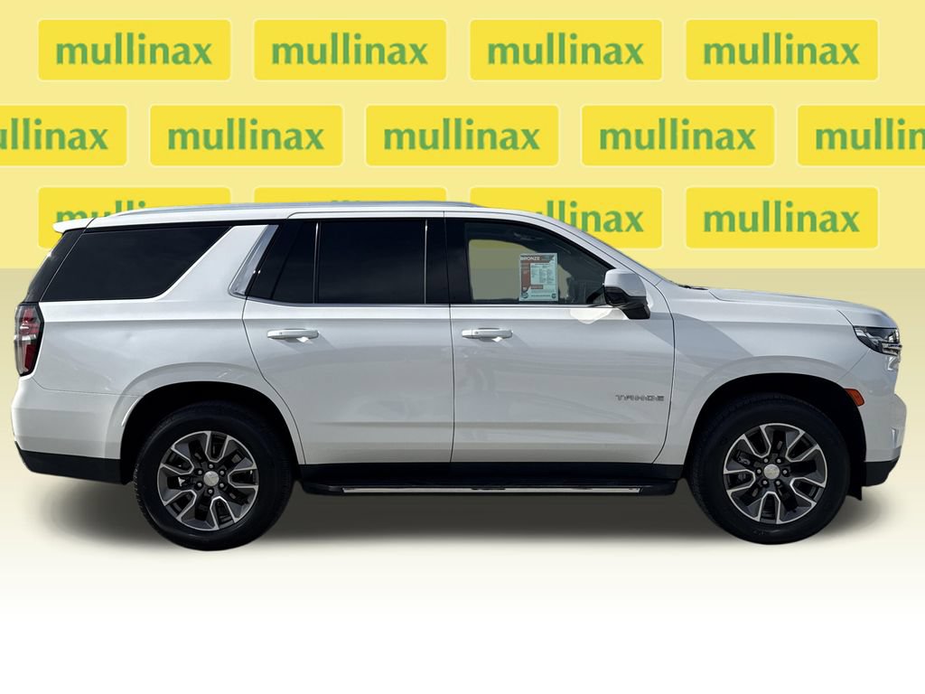 Used 2021 Chevrolet Tahoe LT w/ LT Signature Package RWD image 2
