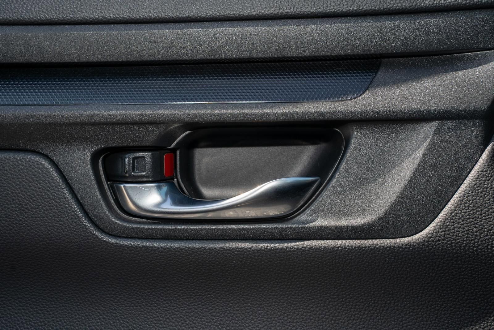 Certified 2025 Honda CR-V Sport image 26