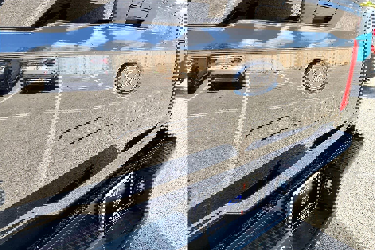 Used 2021 Ford F150 XLT image 10