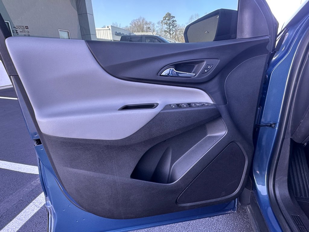 Used 2024 Chevrolet Equinox LS image 26