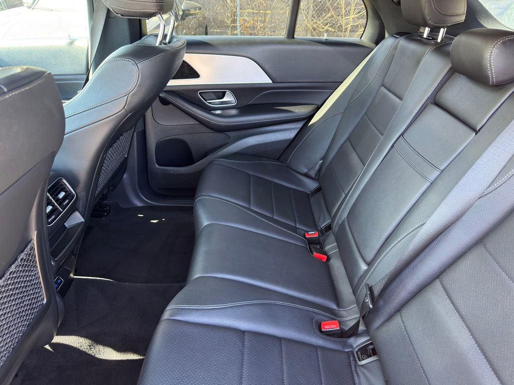 Used 2024 Mercedes-Benz GLE 350 4MATIC image 25