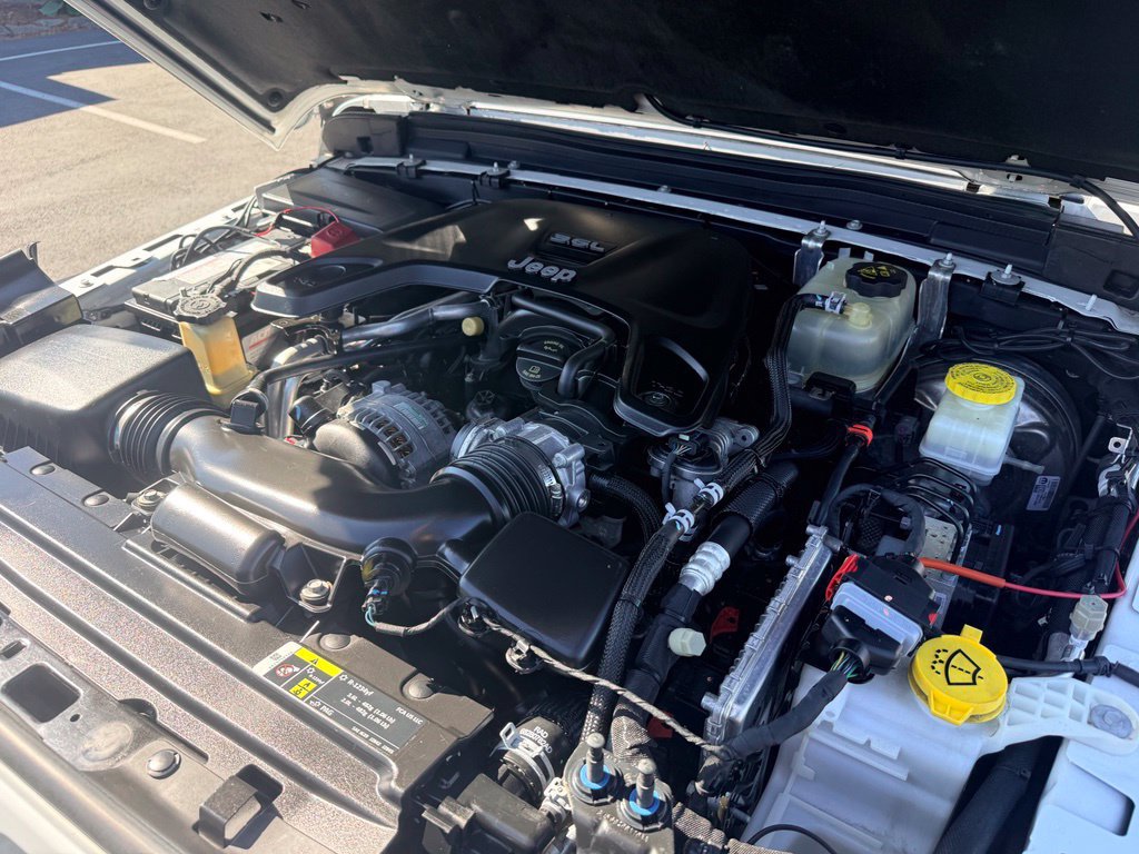 Used 2018 Jeep Wrangler Unlimited Sport AWD/4WD image 34