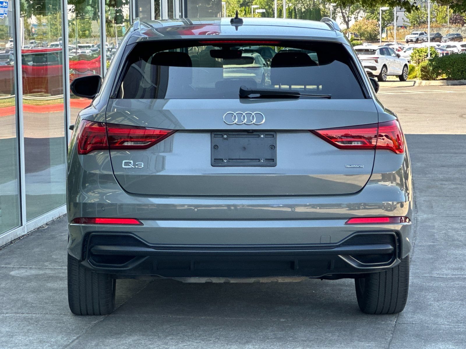Used 2022 Audi Q3 2.0T Premium Plus w/ Premium Plus Package AWD/4WD image 4