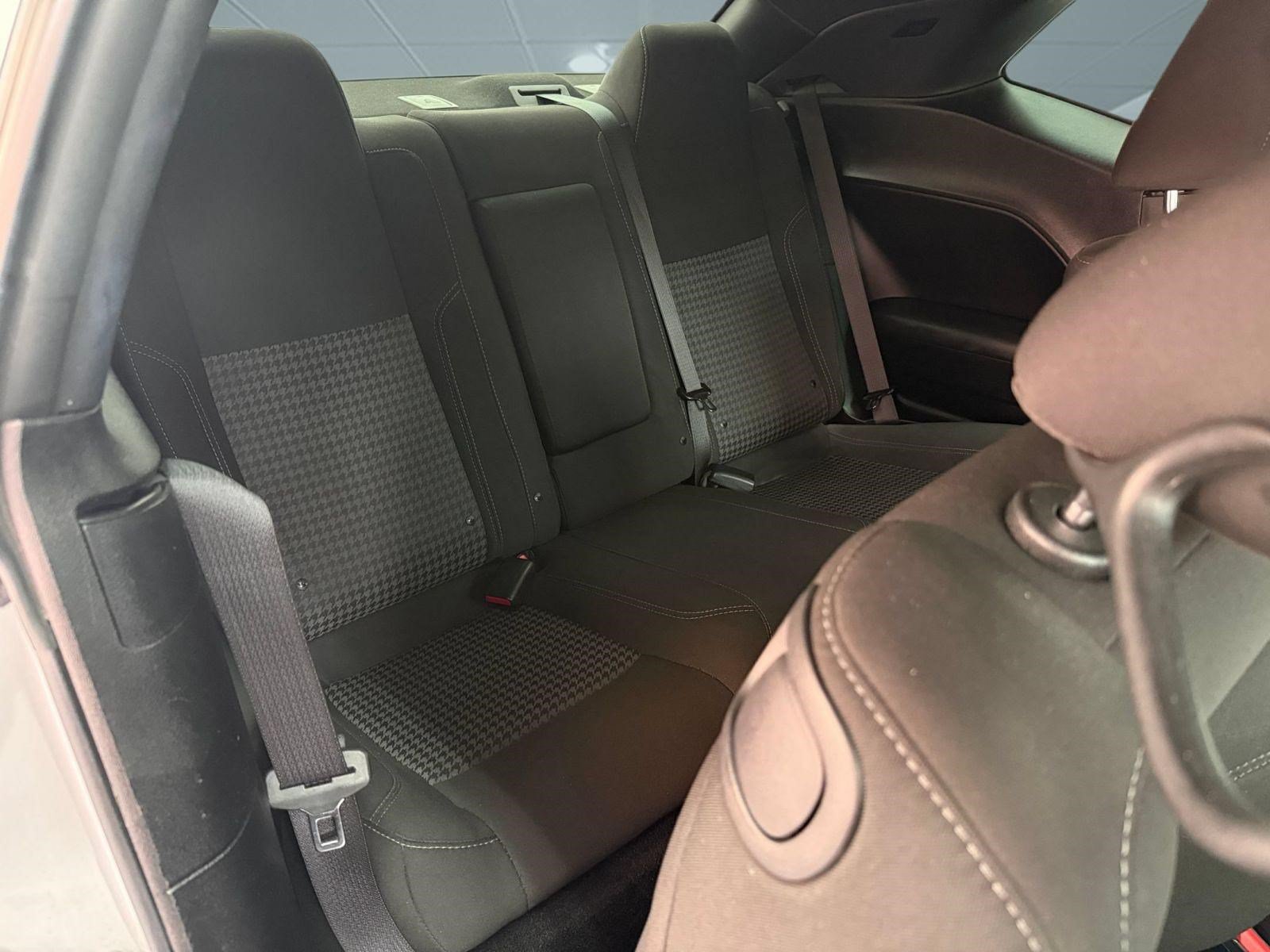 Used 2023 Dodge Challenger SXT RWD image 28