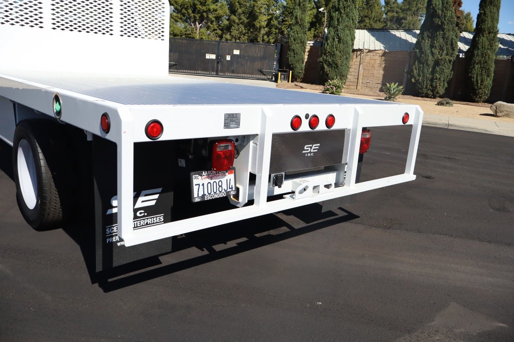 Used 2024 Ford F550 2WD Regular Cab Super Duty w/ XL Chrome Package image 32