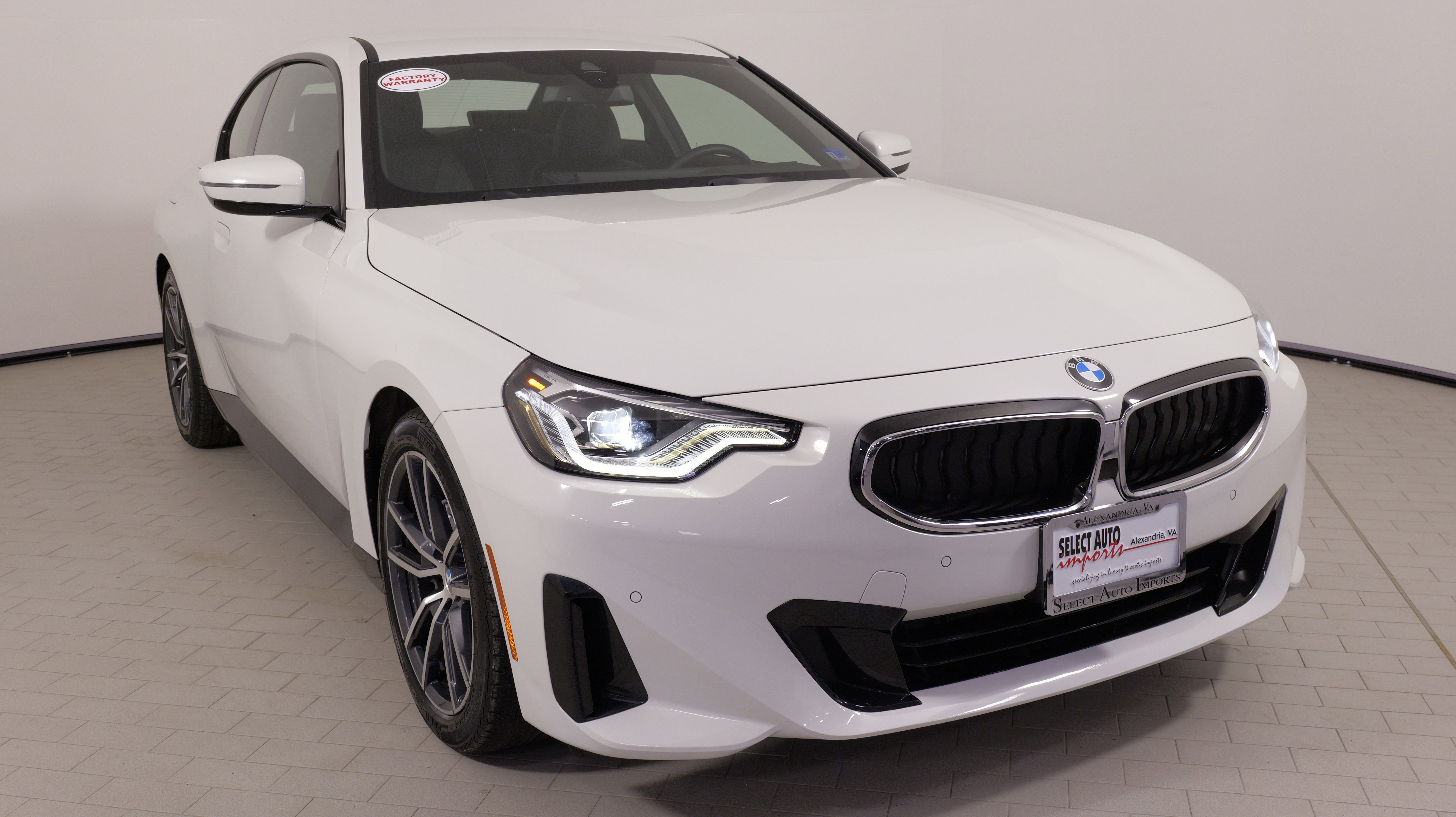 Used 2023 BMW 230i xDrive Coupe image 6