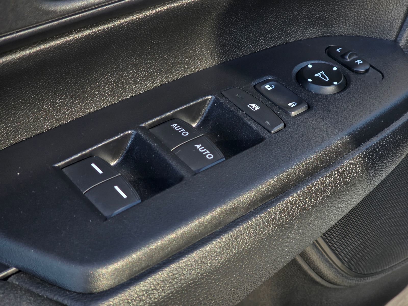 Used 2022 Honda CR-V Special Edition image 30