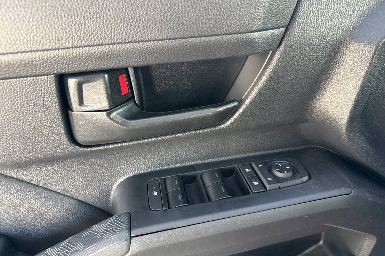 New 2026 Toyota Tacoma SR5 image 11