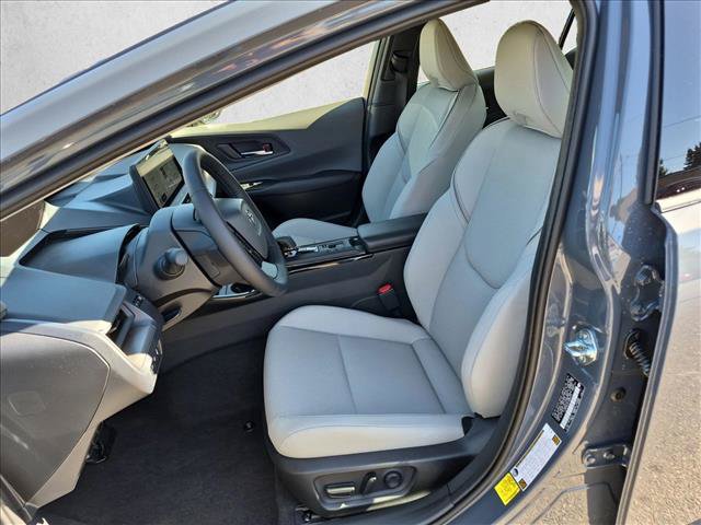 New 2027 Toyota Prius XLE FWD image 4