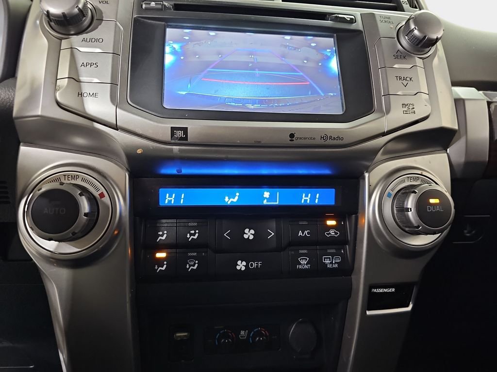 Used 2015 Toyota 4Runner Limited AWD/4WD image 25