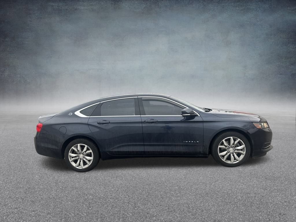 Used 2016 Chevrolet Impala LT w/ Convenience Package image 5