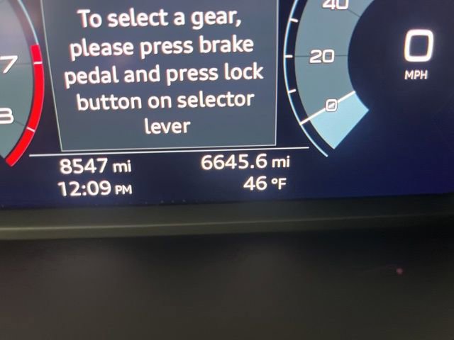 Certified 2025 Audi Q3 2.0T Premium w/ Convenience Package image 16