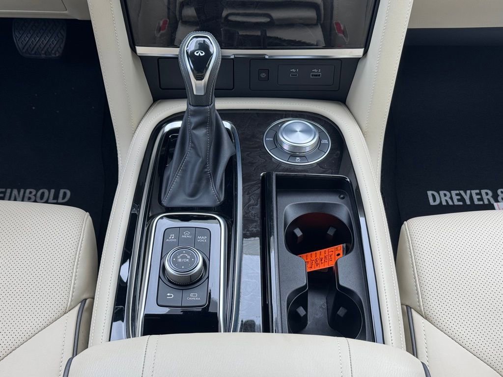 Used 2024 INFINITI QX80 Sensory image 24