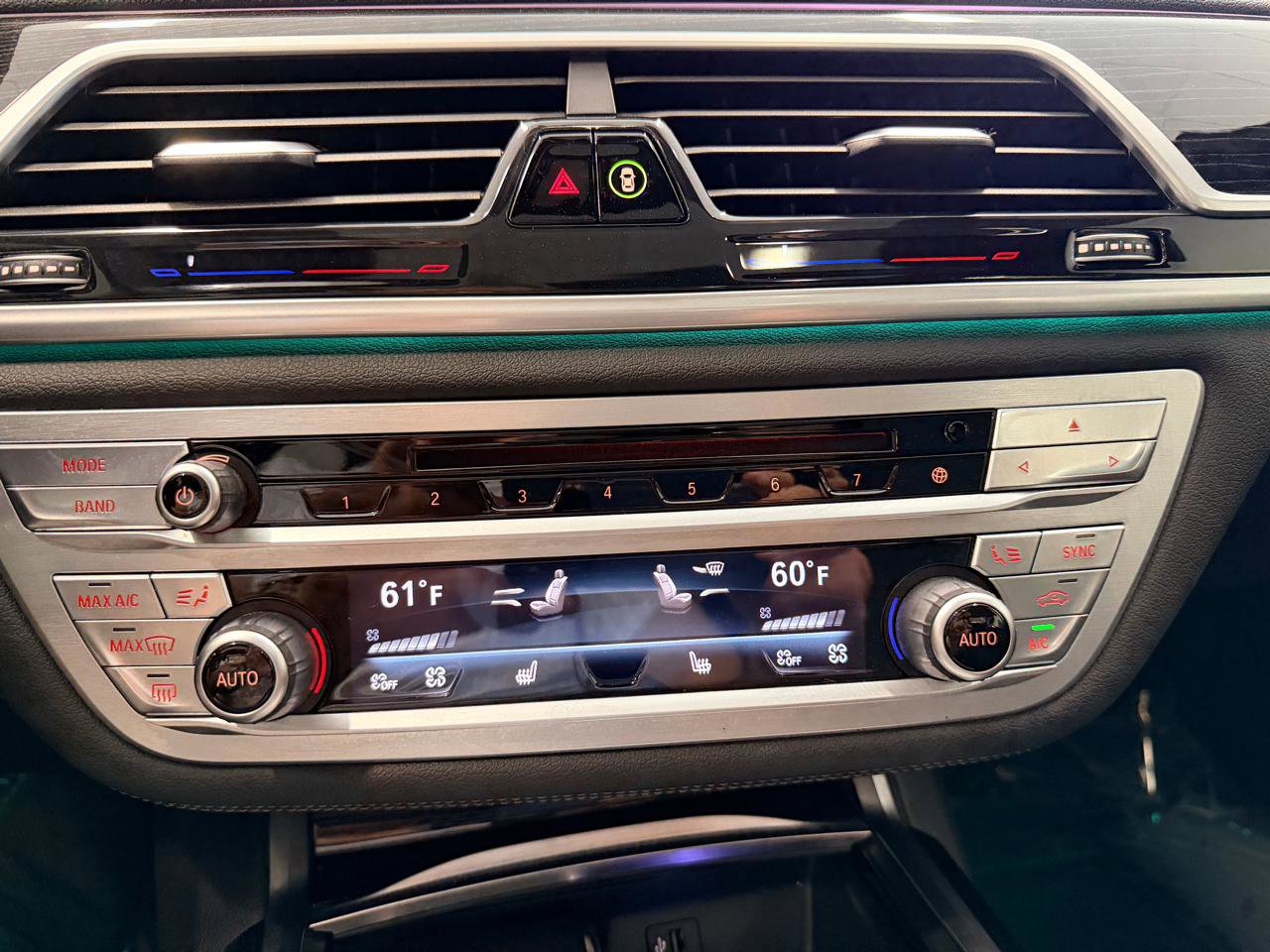 Used 2019 BMW 740i w/ M Sport Package RWD image 50