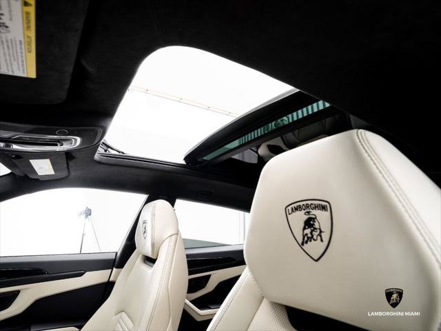Used 2025 Lamborghini Urus S AWD/4WD image 31
