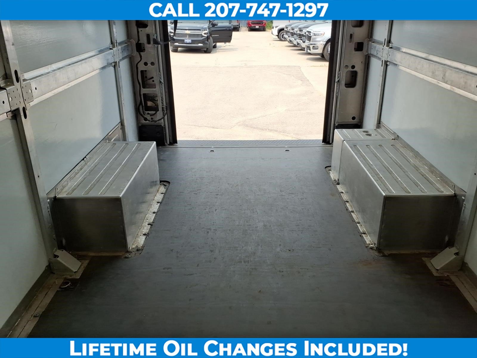 Used 2024 Chevrolet Brightdrop 600 w/ Commercial Equipment Package AWD/4WD image 15