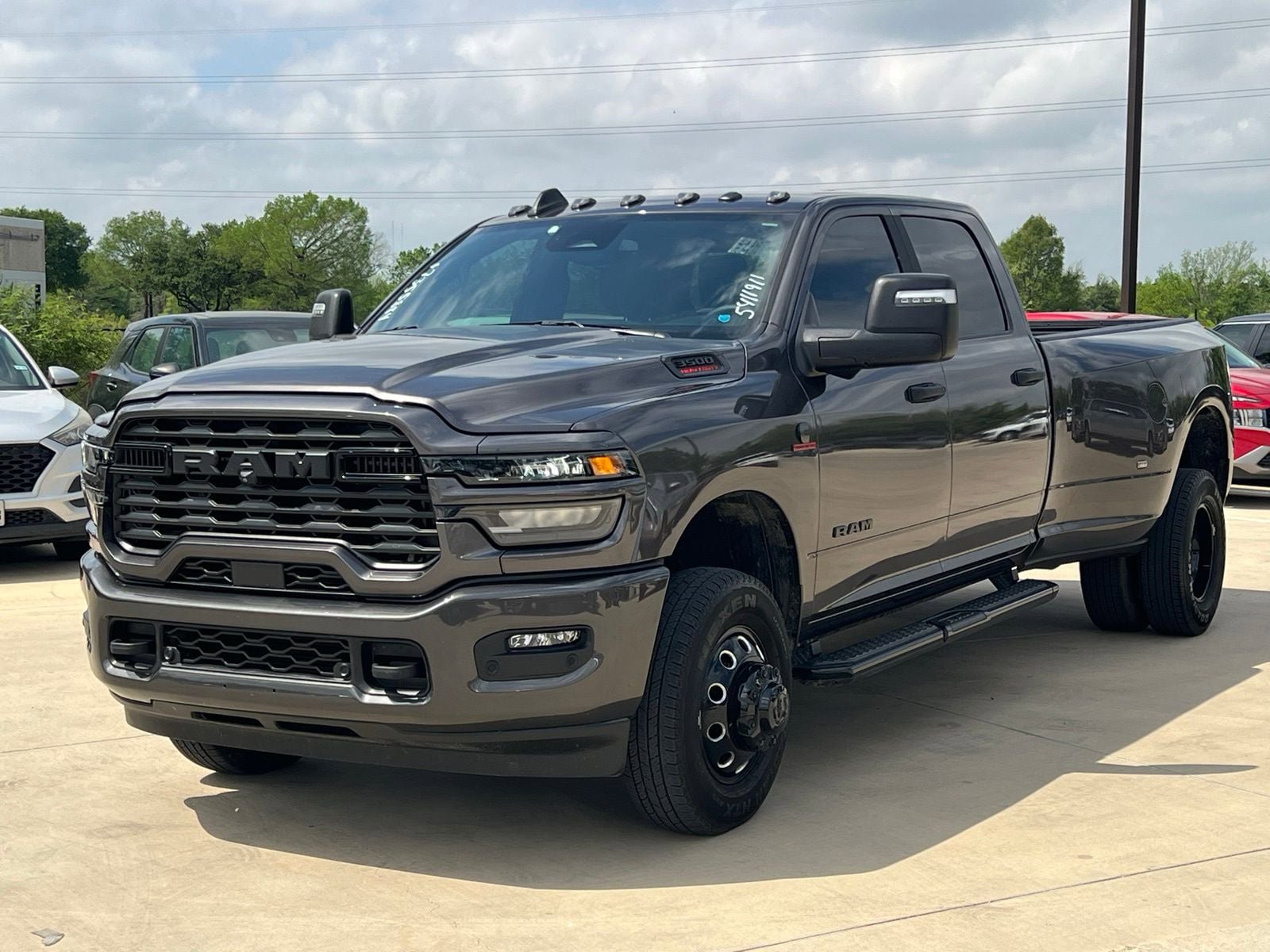 Used 2025 RAM 3500 Lone Star image 5