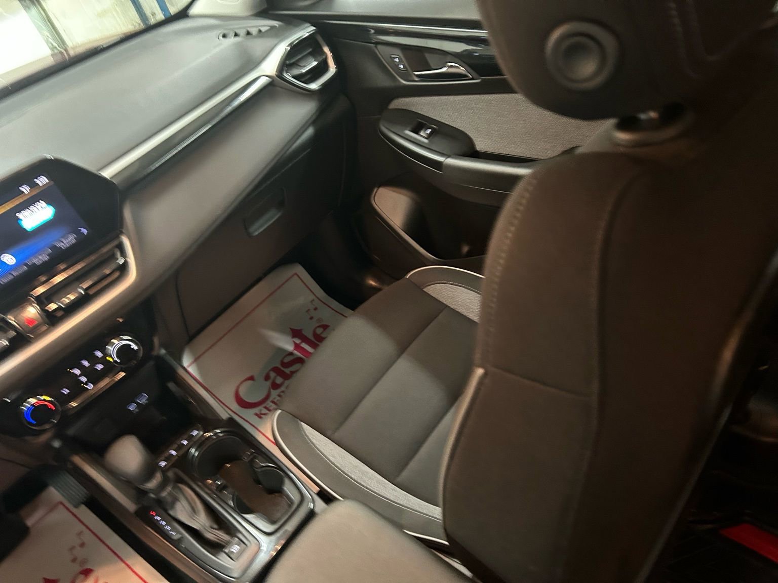 Used 2024 Chevrolet TrailBlazer LT image 26