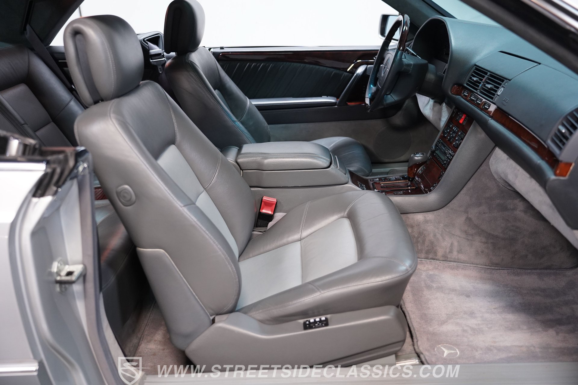 Used 1995 Mercedes-Benz S 600 Coupe image 38