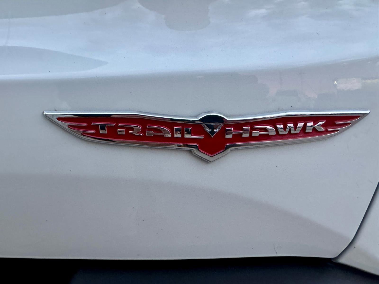 Used 2023 Jeep Renegade Trailhawk image 37