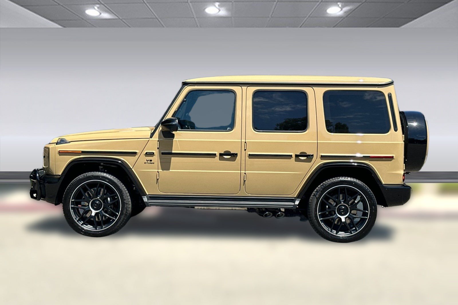 New 2027 Mercedes-Benz G 63 AMG 4MATIC image 2