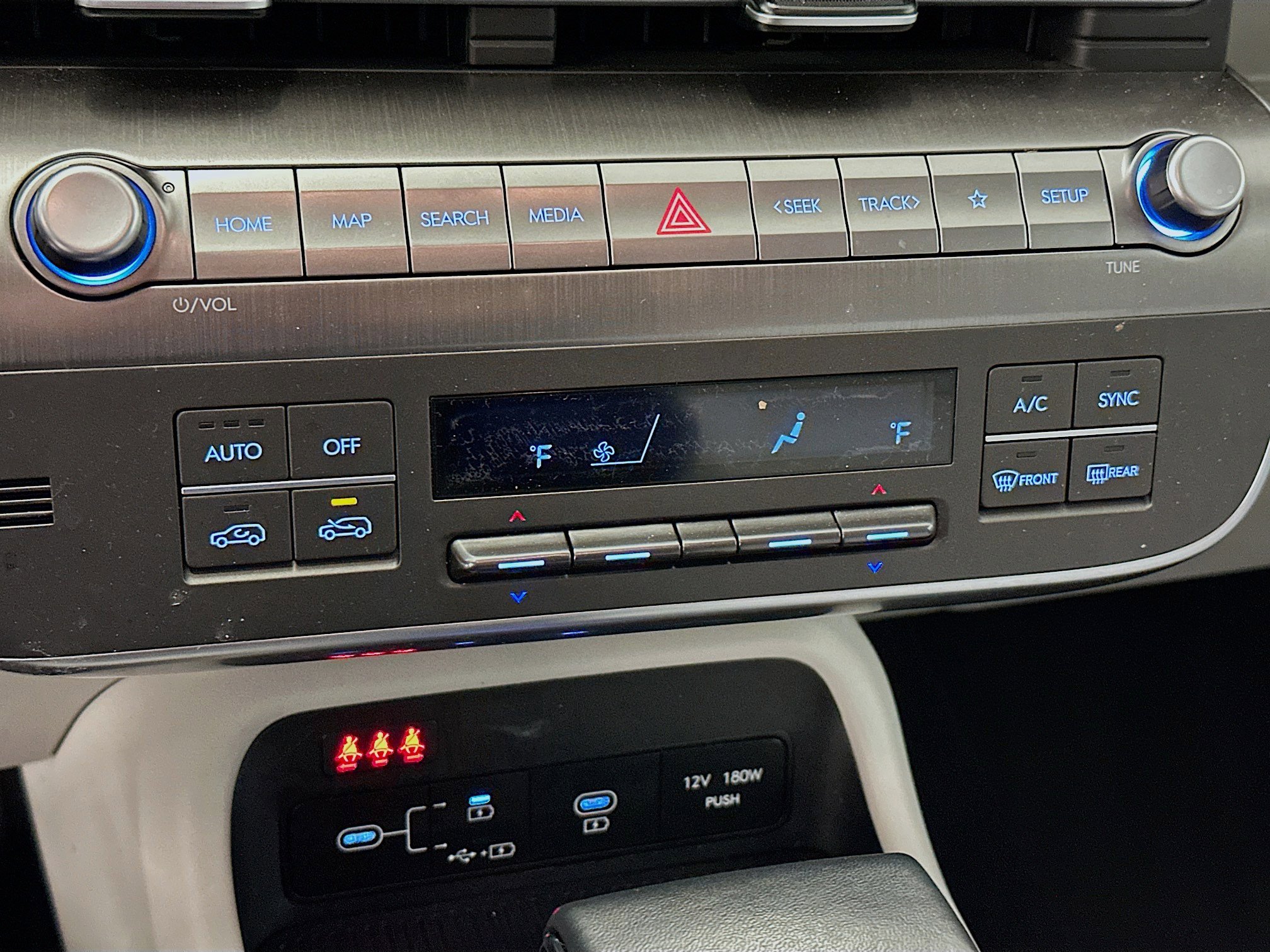 Used 2025 Hyundai Kona SEL image 24