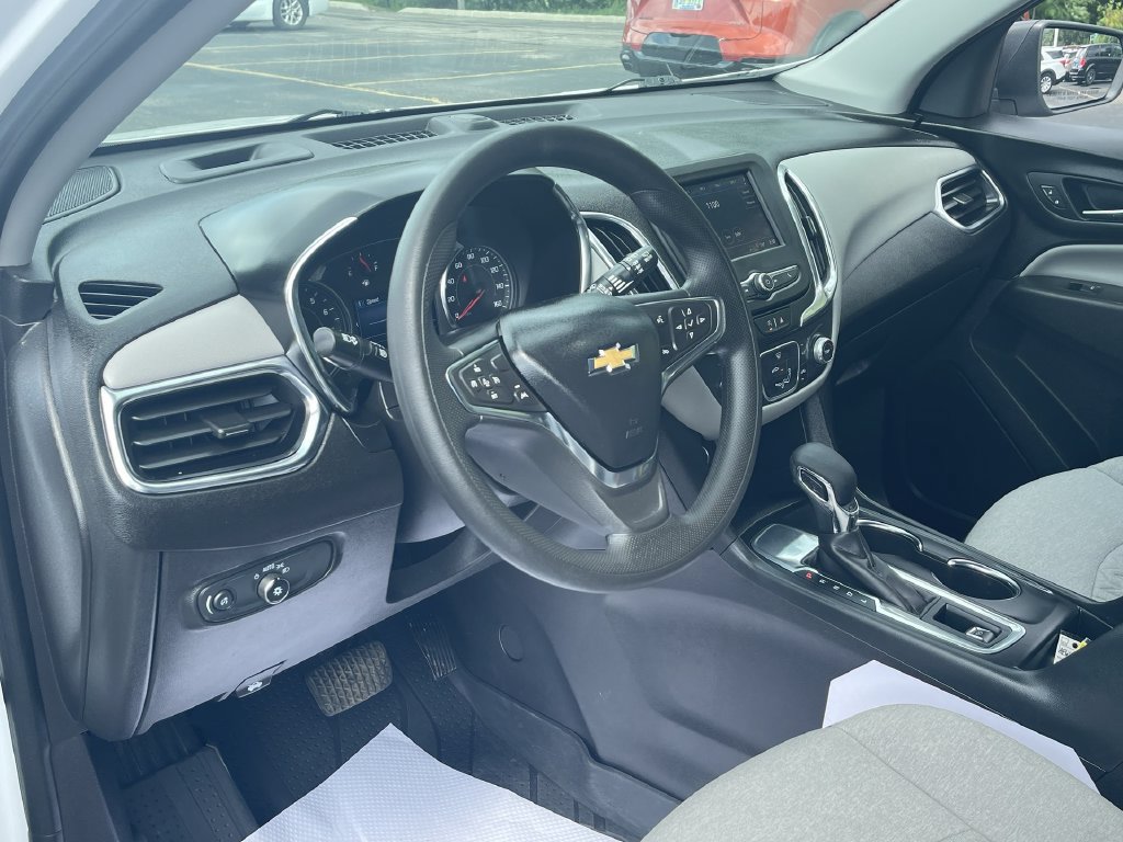 Used 2024 Chevrolet Equinox LS w/ LS Convenience Package FWD image 11