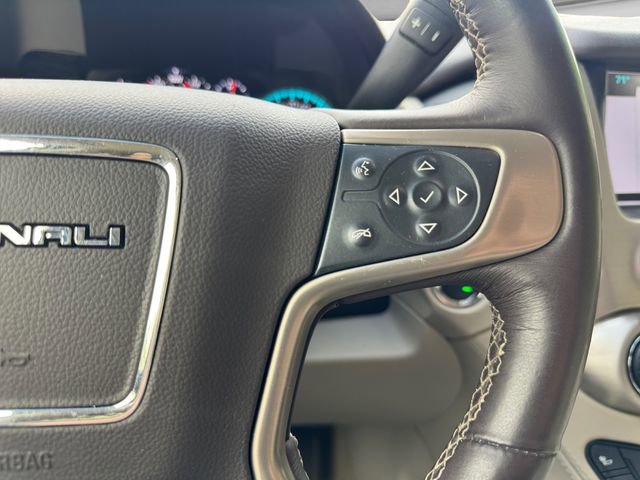 Used 2017 GMC Yukon Denali w/ Open Road Package AWD/4WD image 15