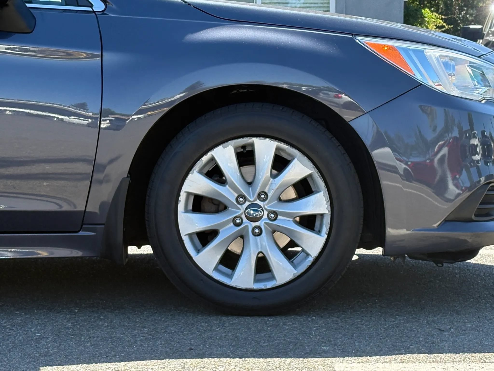 Used 2017 Subaru Legacy 2.5i w/ Alloy Wheel Package AWD/4WD image 30