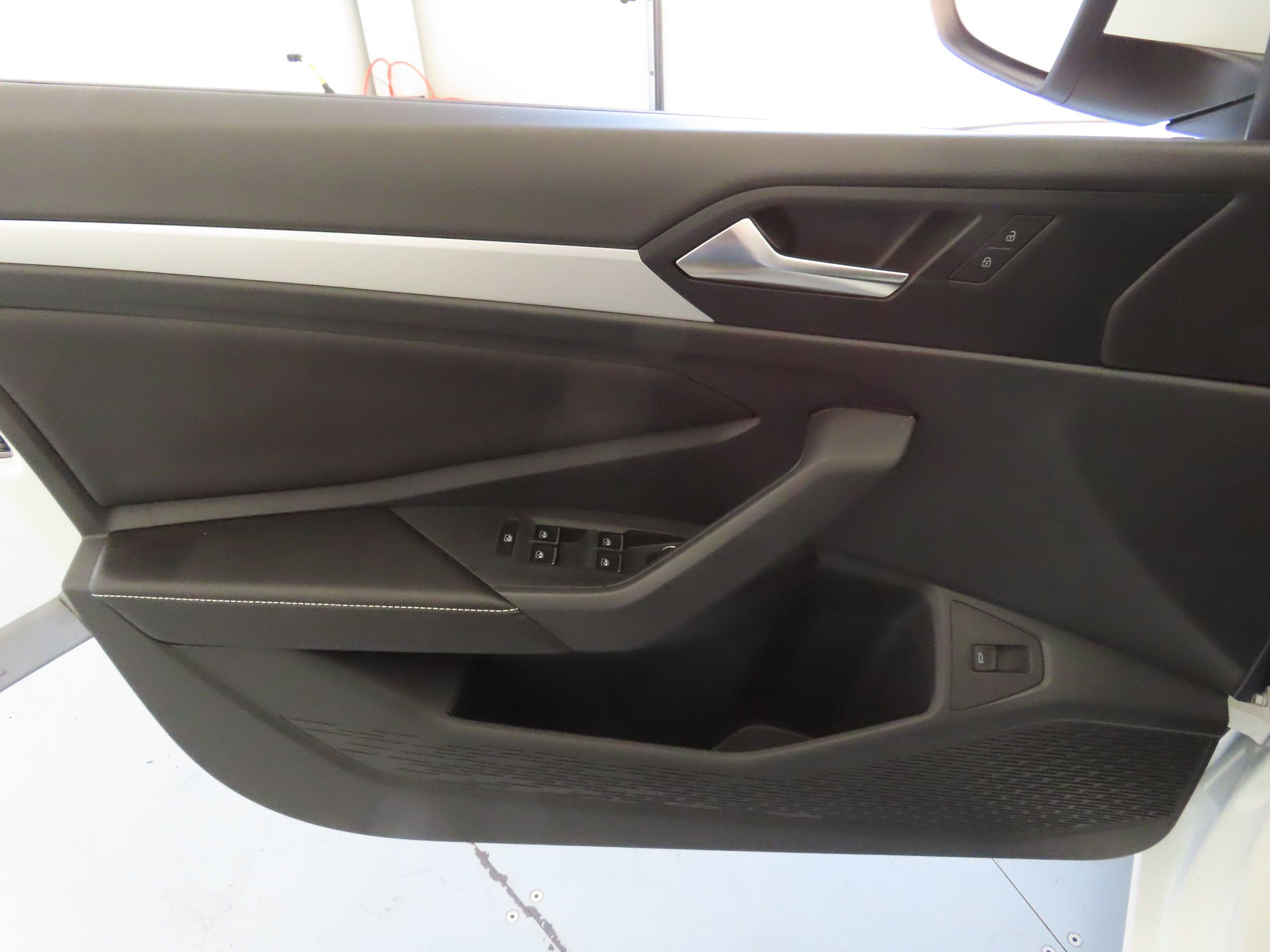 New 2026 Volkswagen Jetta Sport FWD image 9