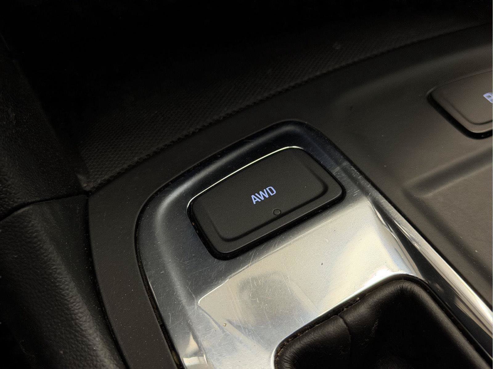 Used 2024 Chevrolet Equinox LT AWD/4WD image 33