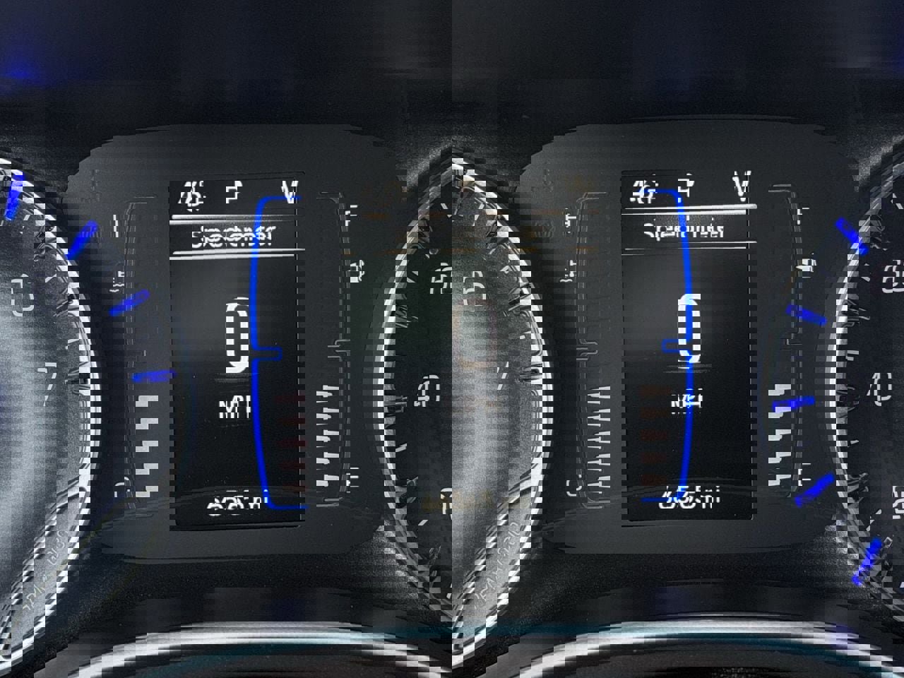 Used 2023 Chrysler Voyager LX image 15