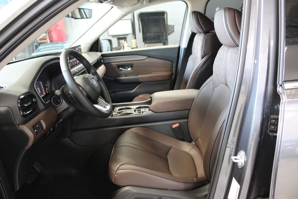 New 2026 Honda Pilot Elite image 25
