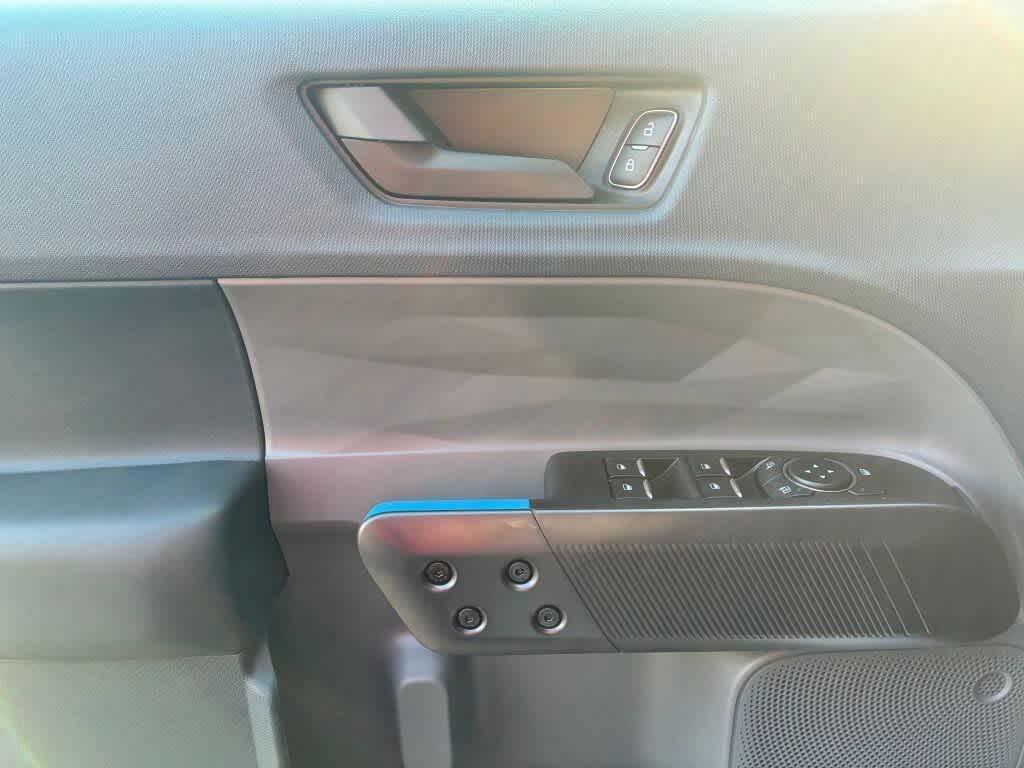 New 2025 Ford Maverick Lobo AWD/4WD image 5