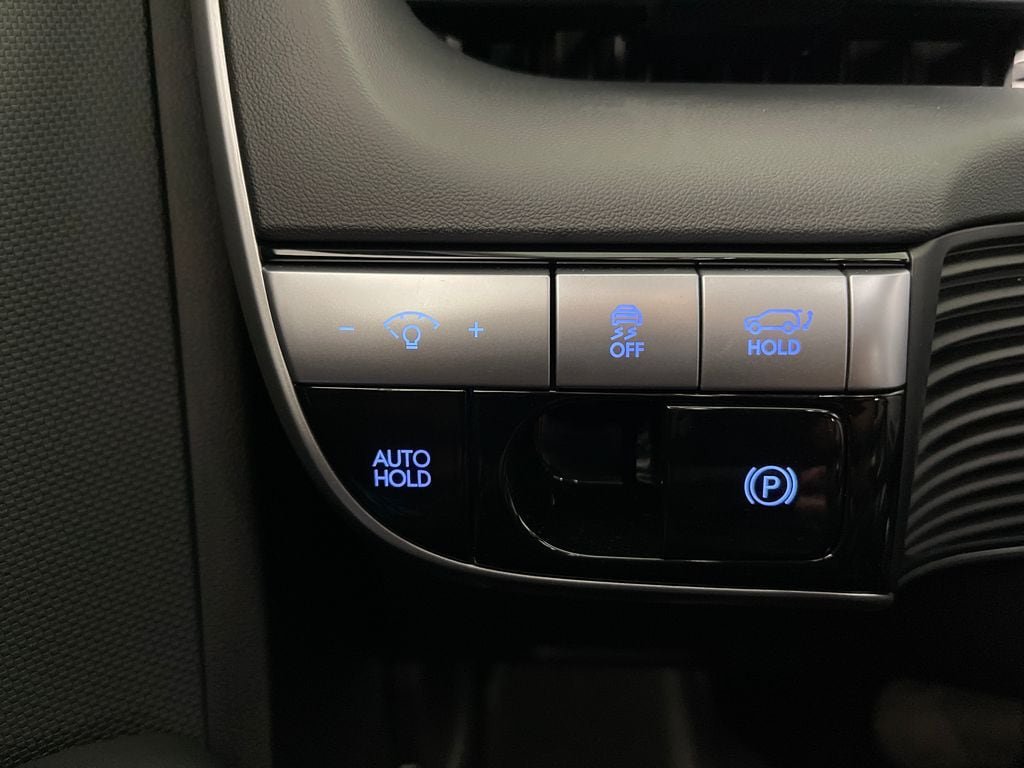 Certified 2024 Hyundai Ioniq 5 SEL RWD image 30