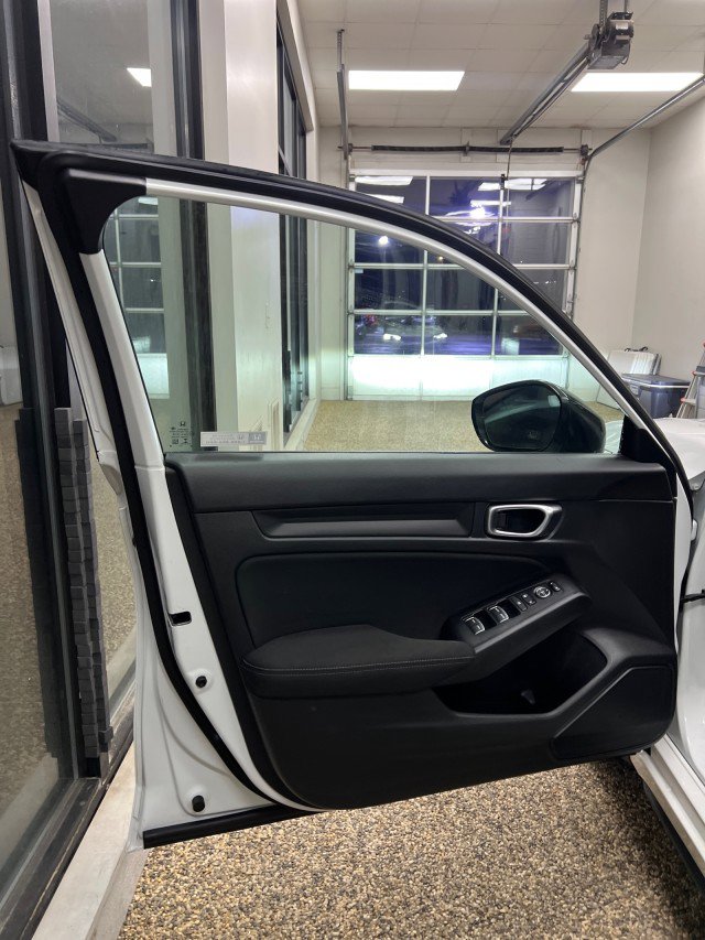 Used 2023 Honda Civic Sport image 17