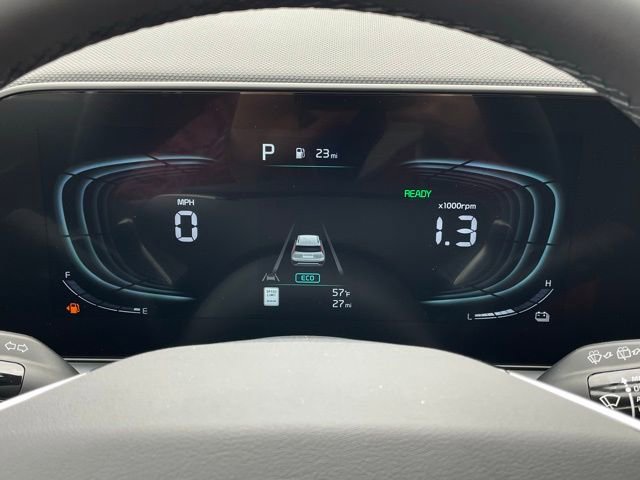 New 2025 Kia Niro EX Touring image 15