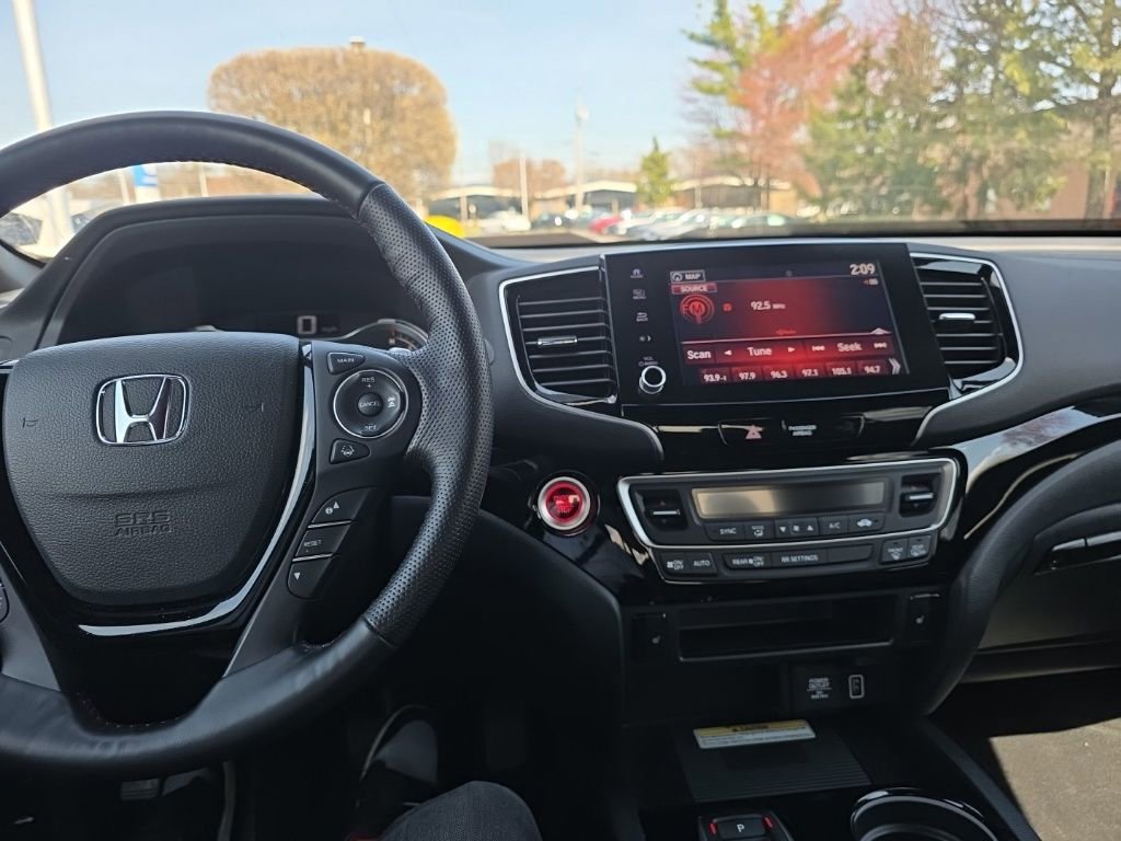 Certified 2023 Honda Ridgeline Black Edition image 22