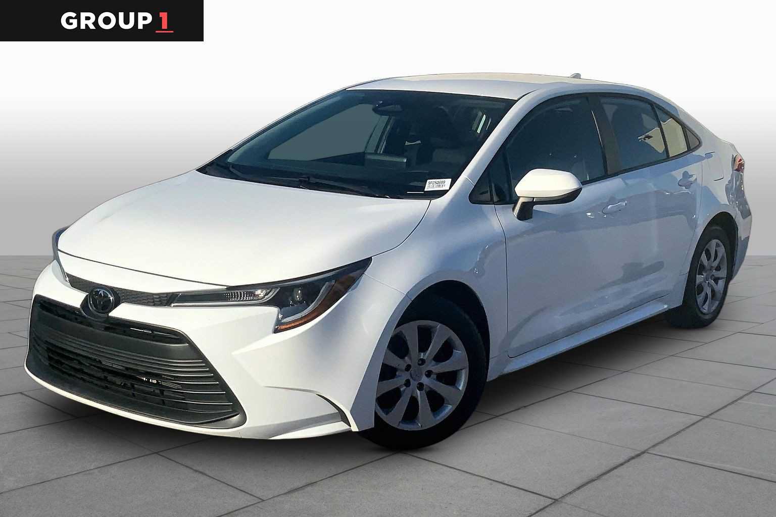 Used 2025 Toyota Corolla LE