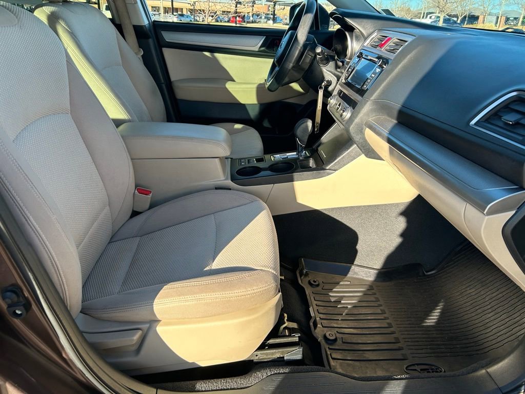 Used 2019 Subaru Outback 2.5i image 31