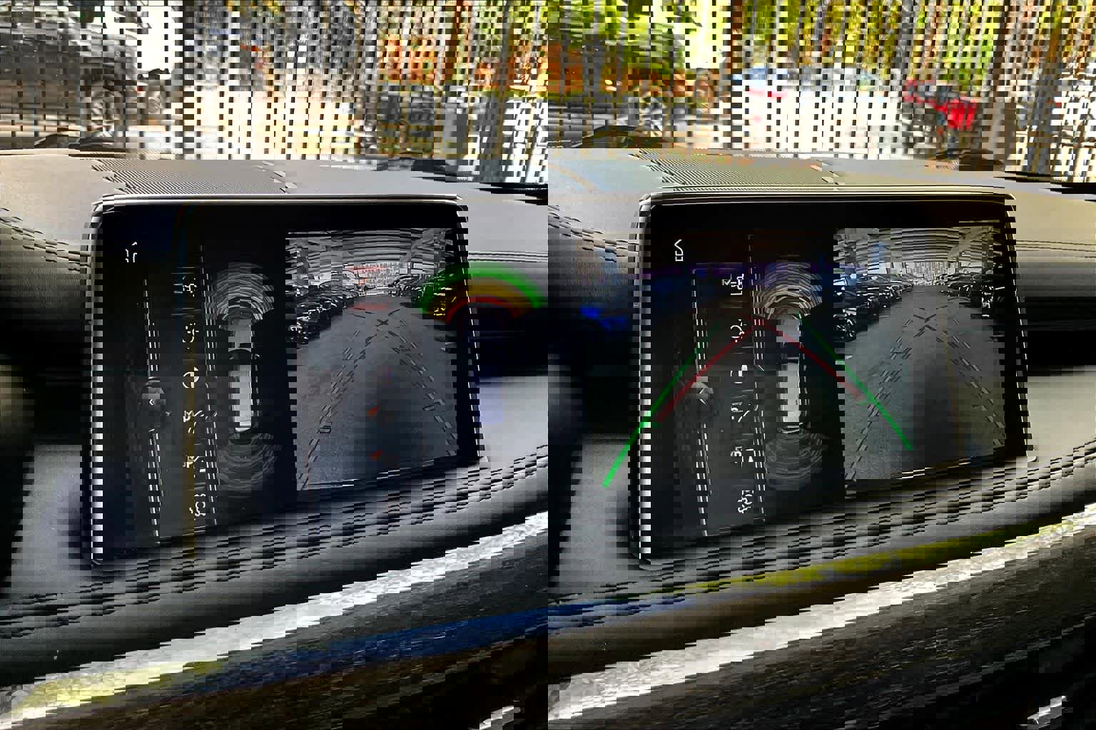 Used 2017 BMW X5 xDrive50i image 26