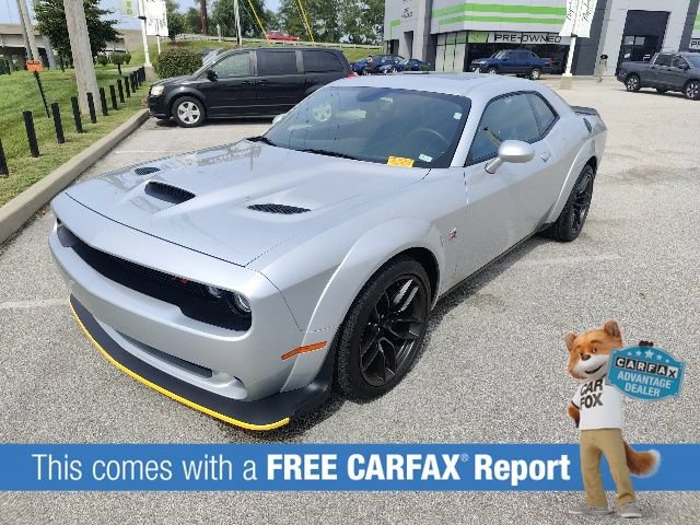 Used 2023 Dodge Challenger R/T Scat Pack RWD image 2