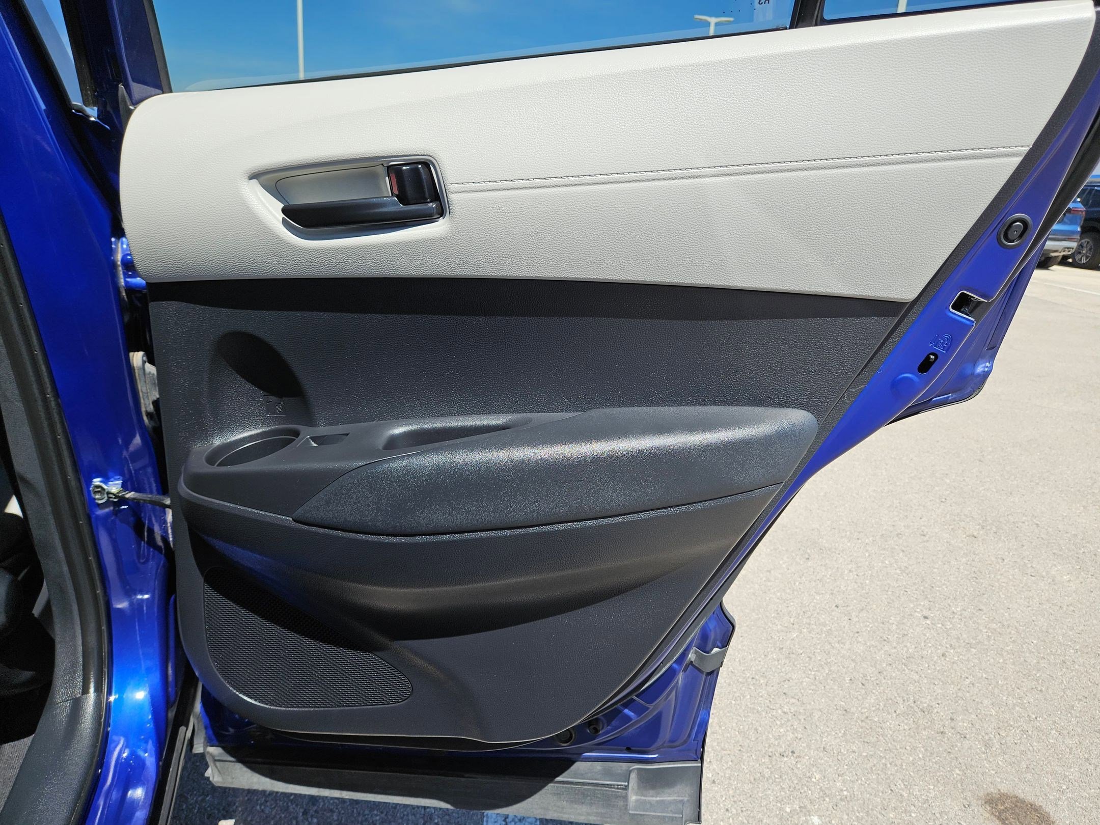 Used 2024 Toyota Corolla Cross LE image 26