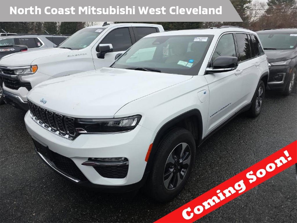 Used 2022 Jeep Grand Cherokee Limited 4xe image 1