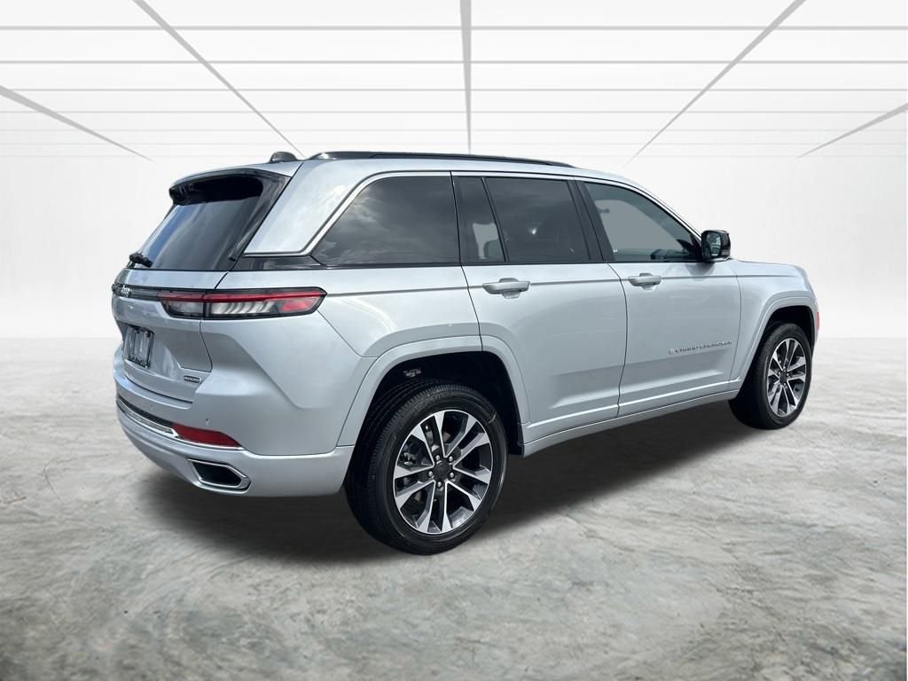 New 2025 Jeep Grand Cherokee Overland w/ Adv Protech Group III image 4